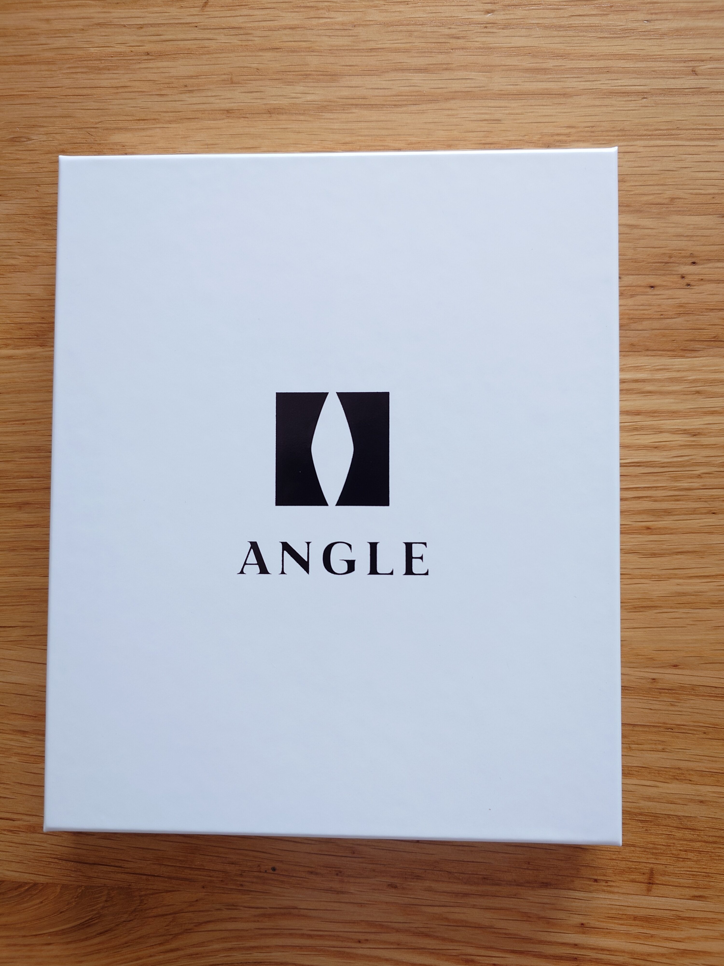 【】ANGLE(アングル)磁器ネックレス開封の儀。私の肩こりには効くのか? 【DAY 0】